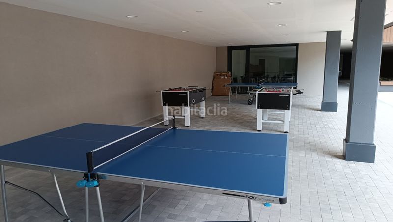 Foto 5b9da080-636c-4b9c-84b3-8ce6f249e3e9. Lloguer pis amb calefacció piscina a Imperial Madrid
