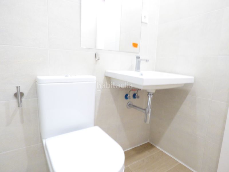 Foto f4bad18a-c461-43af-99d2-b3a8efc83ecb. Rent flat with heating parking pool in Simancas Madrid