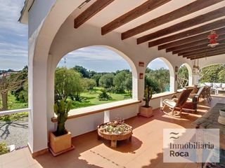 Casa  Carrer des canalo des bouer. Ol35  oasis de tranquilidad en menorca amplia finca con piscina