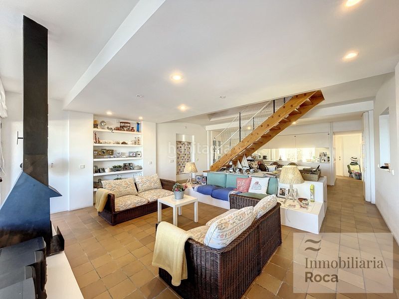 Foto 4ff8ec46-bef9-4ce8-a352-d850dd2f457b. Casa adossada a Fornells Es Mercadal