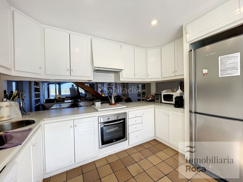 Foto fbe489e8-a094-44c9-9577-280ce6ef93f0. Casa adossada a Fornells Es Mercadal