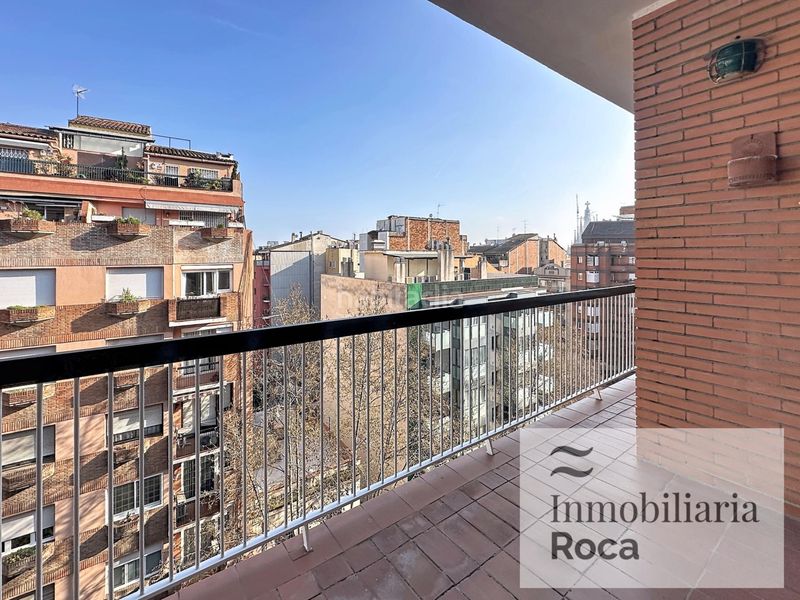 Foto a3666803-3417-45c5-afa7-fc2fd7b04dac. Apartament a El Camp de l´Arpa del Clot Barcelona