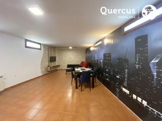 Local Comercial en Ezequiel Gonzlez - Conde de Seplveda. Necesitas un local para trabajar o una oficina ? quercus inmobil