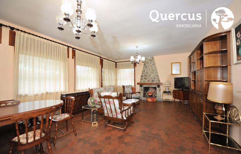 Foto 33ac6de3-836a-458b-acc1-dee771fece5c. Chalet with heating parking in Losa (La)