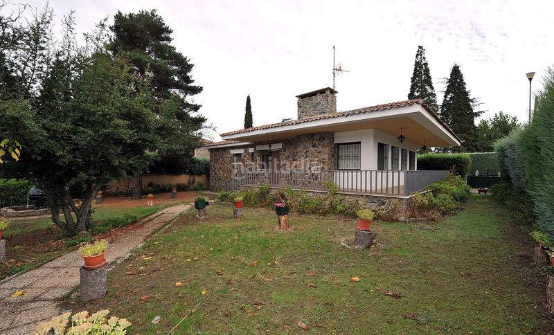 Foto 39e2f101-90f9-4625-99e2-dac6a6dfb382. Chalet with heating parking in Losa (La)