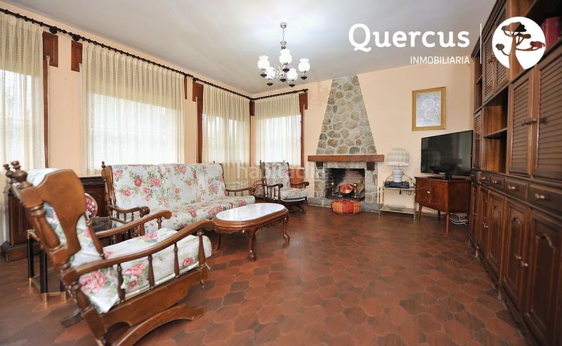 Foto f80d3390-173a-4333-bc43-090f11a4e656. Chalet with heating parking in Losa (La)