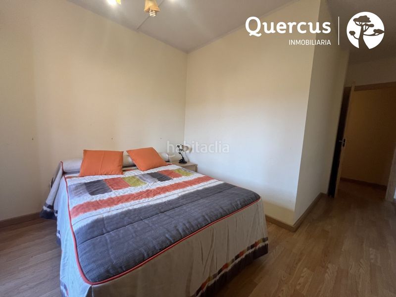 Foto c16f7b0f-9a59-46e2-92a8-1c38c3311d9c. Pis amb calefacció aparcament a Espirdo