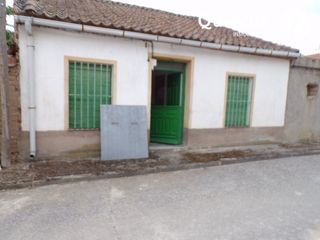Xalet en Marazoleja. Quercus inmobiliaria te ofrece este chalet en marazoleja a refor