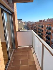 Location Appartement  Carrer felip pedrell 13. Piso de 2 habitaciones alquiler de larga temporada