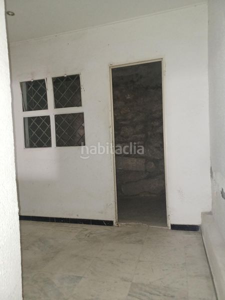 Foto 0ee8f5f5-3b35-4b12-b556-79ff677376b8. Location local commercial dans Eixample Tarragona