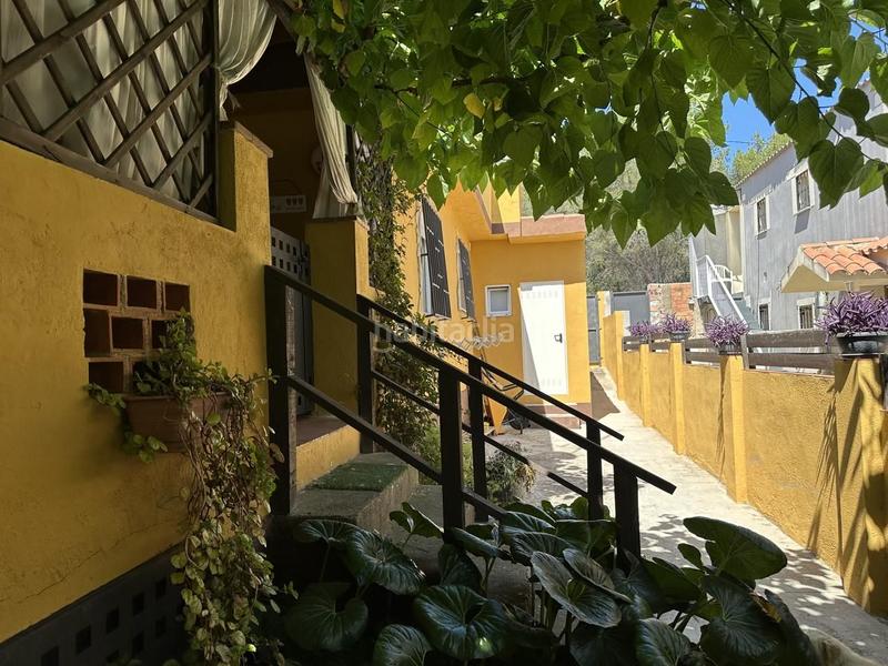 Foto a9f62caf-7e58-4873-9d0d-16c479be4ebc. Casa  individual en venda situada al catllar, urbanització de manous 2. 

amb una superfície de 75 m² i en una sola planta, dispo en Catllar (El)