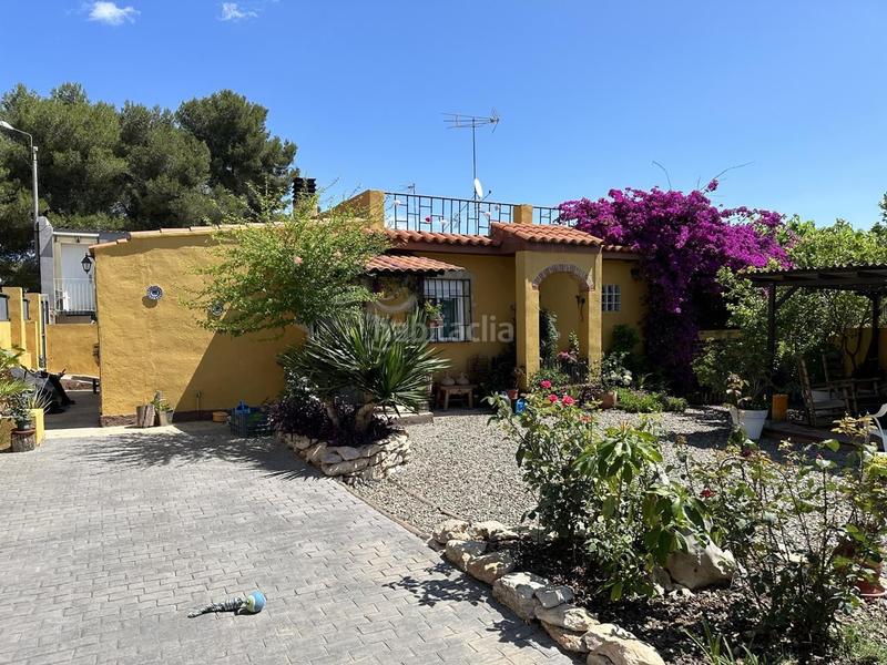 Foto dbc9fd0c-fb17-4473-9511-d7c4f80789eb. Casa  individual en venda situada al catllar, urbanització de manous 2. 

amb una superfície de 75 m² i en una sola planta, dispo en Catllar (El)