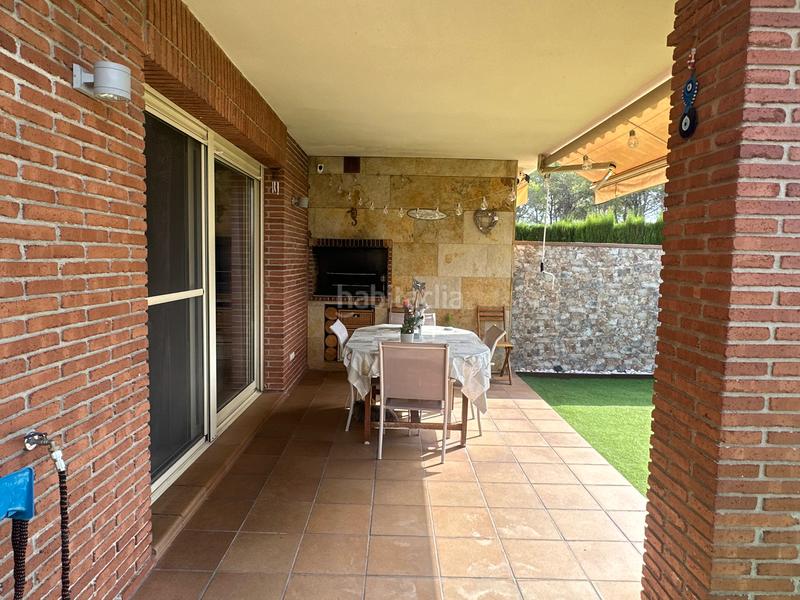 Foto 04d4cb47-9e2d-4d42-8e9a-b5b2a864862d. Casa aparellada amb xemeneia calefacció aparcament piscina a Pallaresos (Els)