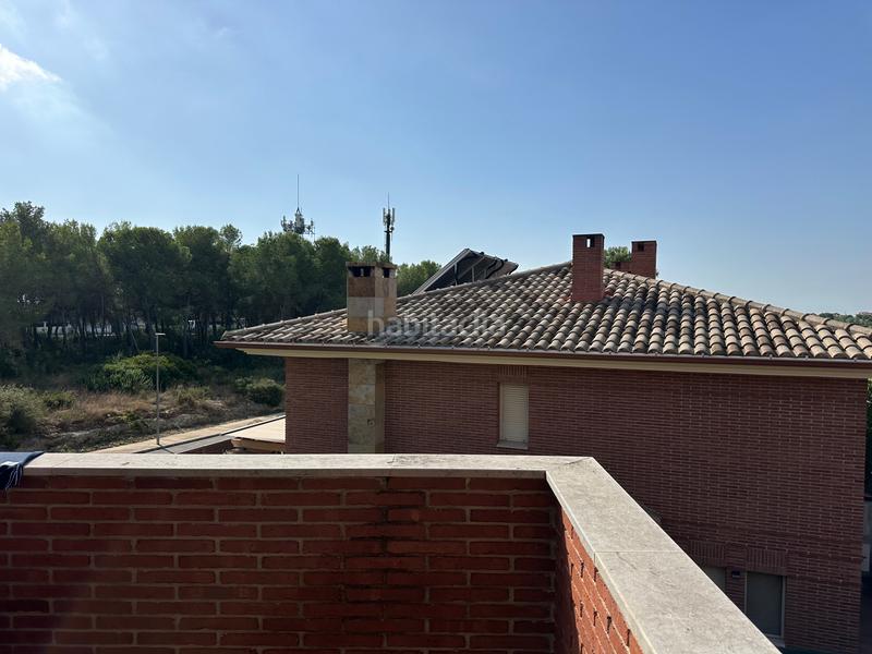 Foto 7ac00d75-a384-4e88-9efb-307b5b87ee54. Casa aparellada amb xemeneia calefacció aparcament piscina a Pallaresos (Els)