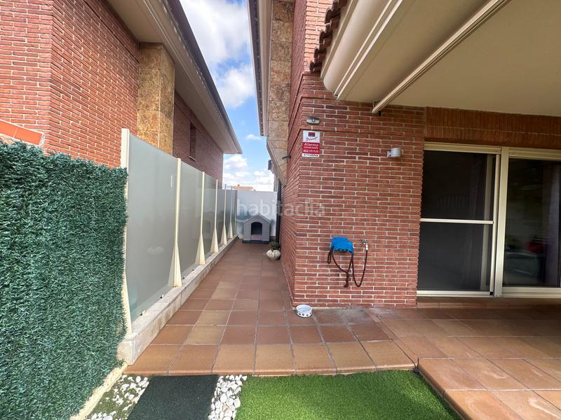 Foto f67fc1b6-b337-472d-a127-97adf41acf5b. Casa aparellada amb xemeneia calefacció aparcament piscina a Pallaresos (Els)