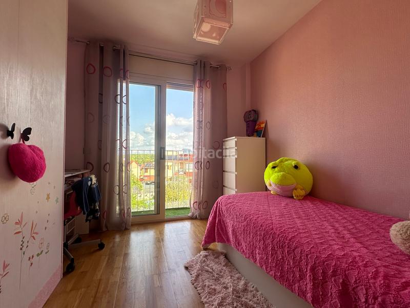 Foto f959110b-23ed-444e-8edf-110e817e4511. Casa aparellada amb xemeneia calefacció aparcament piscina a Pallaresos (Els)