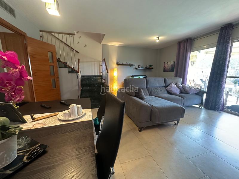 Foto fc6bf550-7709-4829-9004-54cf56ef63ed. Casa aparellada amb xemeneia calefacció aparcament piscina a Pallaresos (Els)