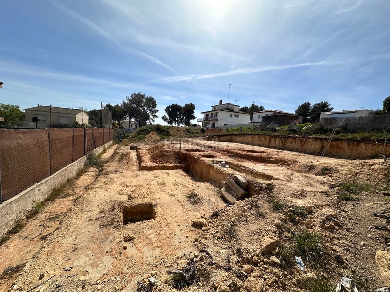 Foto 0ff45b34-cd2a-4e63-8ca0-1ca2da3b30b1. Terreny residencial a Catllar (El)