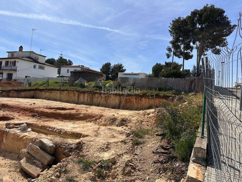 Foto b0f57933-653b-4b89-9c86-eab61660147e. Terreny residencial a Catllar (El)