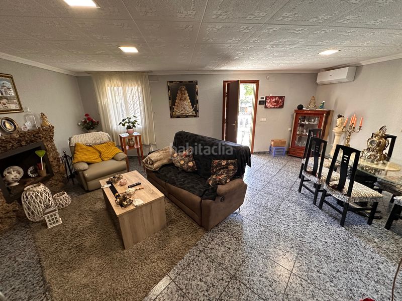 Foto 5c0c2c87-1322-452b-9bce-309678b7f912. Casa amb xemeneia calefacció a Pallaresos (Els)