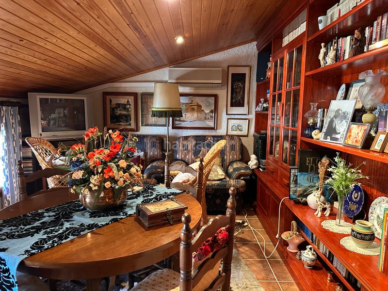 Foto bf282e2d-dfa8-4a94-8500-fa7fd94f6f73. Casa amb xemeneia calefacció aparcament a Perafort