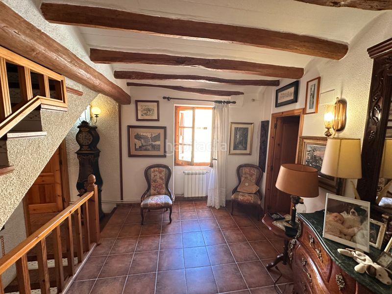 Foto df1ed579-99b9-45a3-bd10-212e18e63469. Casa amb xemeneia calefacció aparcament a Perafort