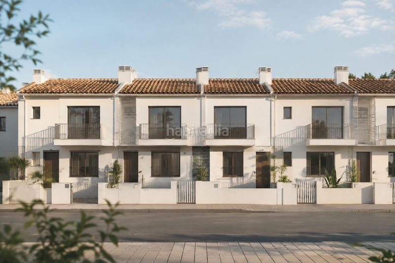 Foto 736f74b4-cfb2-4212-8767-8491e9908eb3. Casa adossada a carrer montsià 29 a Secuita (La)