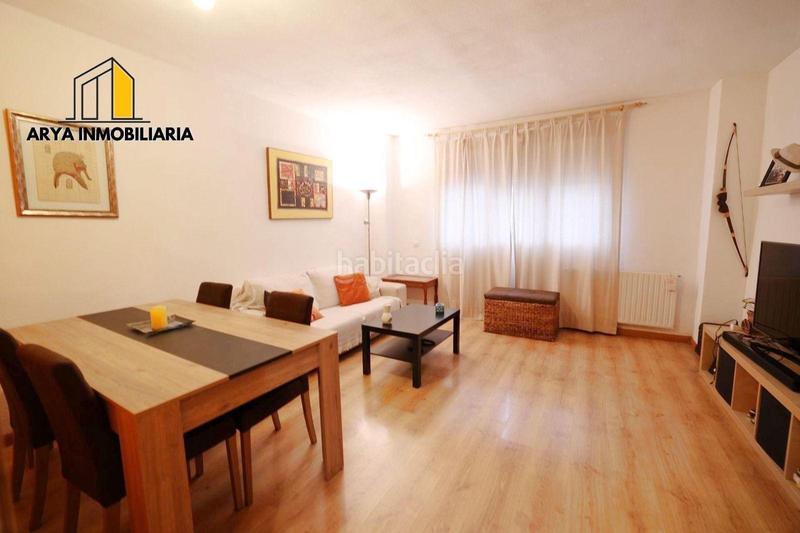 Foto a9b9f5cd-38a5-4911-9f5a-6857010deea8. Planta baja bajo con patio en mancha amarilla. en Torrejón de Ardoz