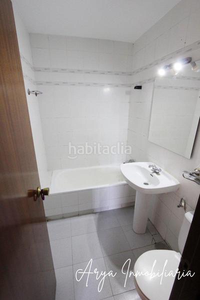 Foto c24b8b61-c28e-4504-a3fb-6df50bba3aac. Piso vivienda con terraza en plaza de las palmeras en Torrejón de Ardoz