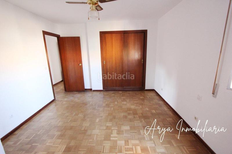 Foto ee90a2e8-236f-4200-bee6-6d0505bdd297. Piso vivienda con terraza en plaza de las palmeras en Torrejón de Ardoz