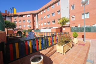 Piso en Cañada - Mancha Amarilla. Vivienda en mancha amarilla con piscina comunitaria , plaza de g