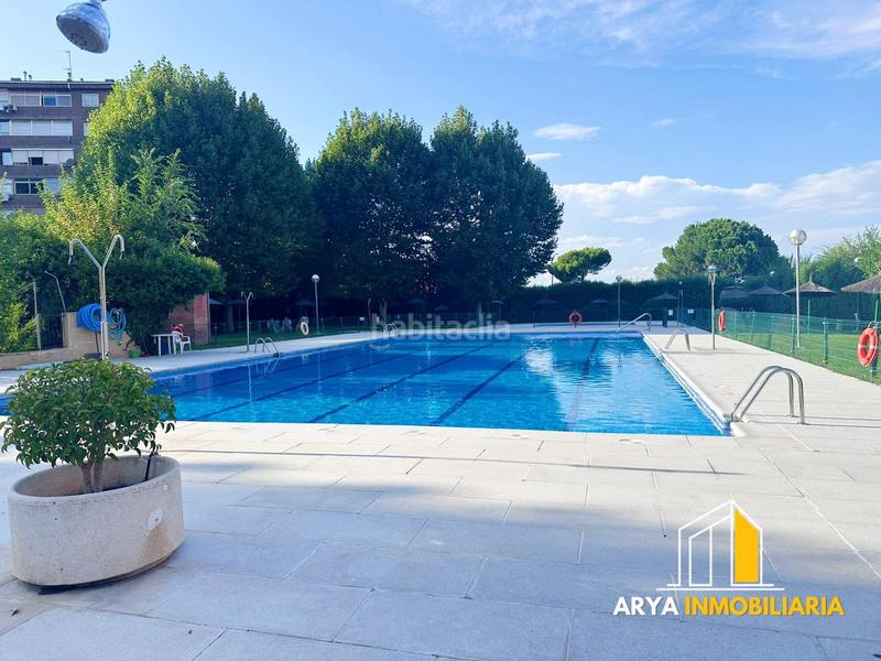 Foto 4b8efc6e-6065-484b-aa66-7ec9d60e3afd. Appartamento con riscaldamento piscina in Veredillas Torrejón de Ardoz
