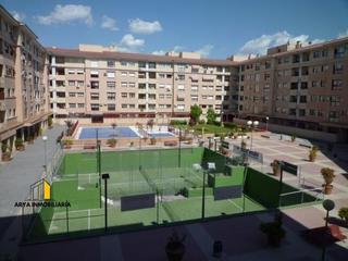 Location Appartement à Virgen del Rosario. Encantador piso de 2 habitaciones con patio.