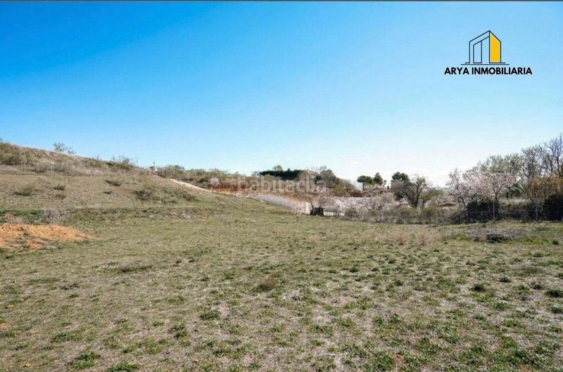 Foto 0fa3003a-3c76-41aa-81aa-c485abd90025. Terreno residenziale in Camarma de Esteruelas