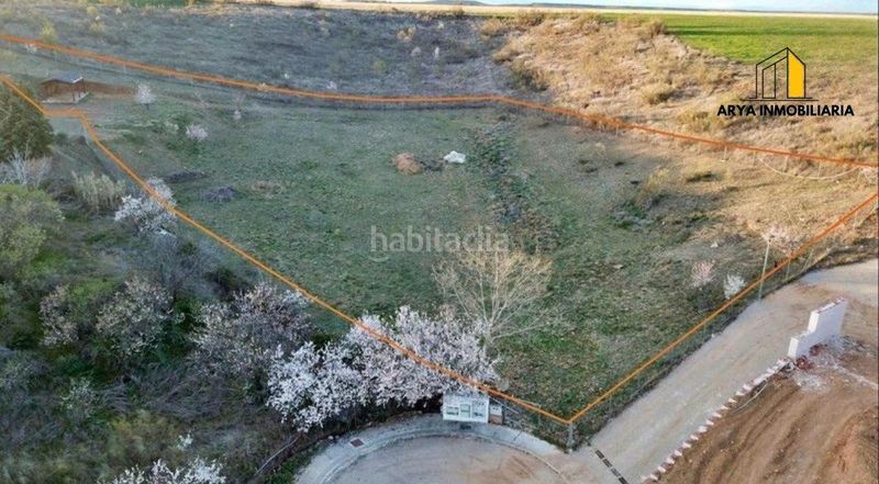 Foto 9bd697b0-ec5f-4f68-a900-382ee7443414. Terreno residenziale in Camarma de Esteruelas