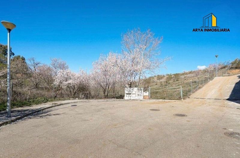 Foto 9fcbfe7d-5f2d-4acb-a41e-292c1262af26. Terreno residenziale in Camarma de Esteruelas