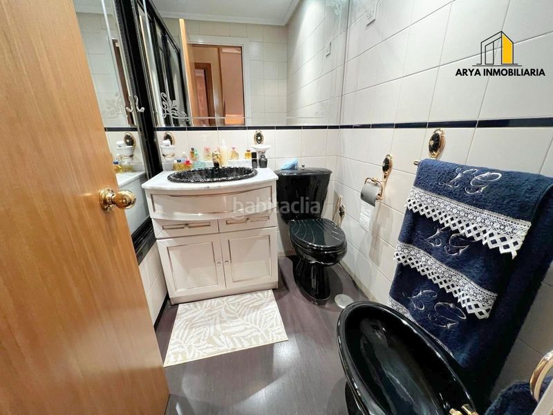 Foto 0ae166ec-4028-4060-89d4-a22a268c43a4. Casa adossada amb calefacció aparcament piscina a Torrejón de Ardoz