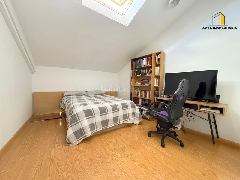 Foto 156dfb80-5b5b-41d9-a930-e3d9cdfaaaab. Dúplex  con plaza de parking y amplios espacios en Loeches