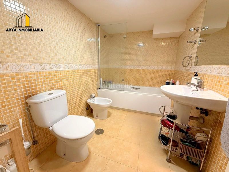 Foto 2a443eaa-7c96-44a6-9200-1144e9f6f420. Dúplex  con plaza de parking y amplios espacios en Loeches