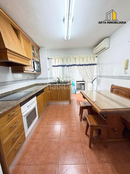 Foto 8f00c018-934e-4250-902a-464f59d3b5da. Pis amb calefacció a Centro Torrejón de Ardoz