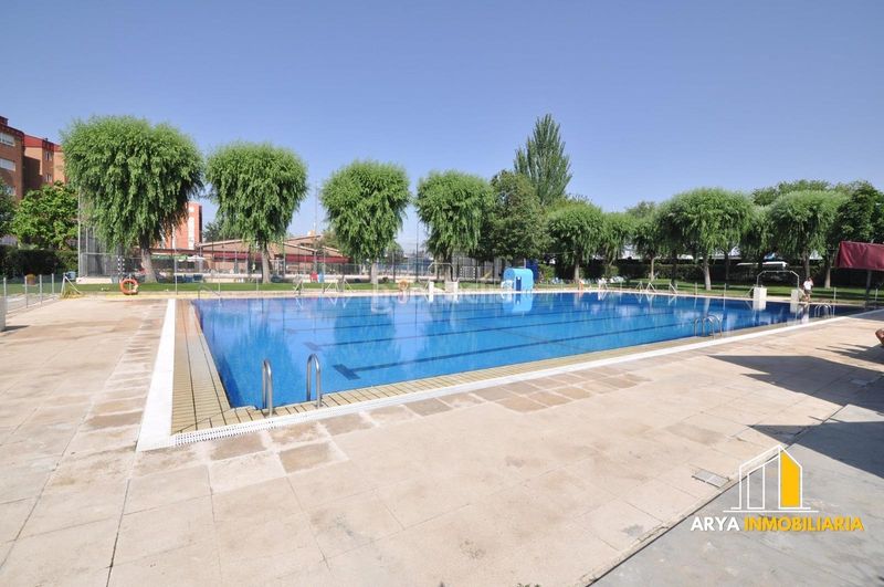 Foto 28e75e6f-fca7-475f-bfce-f9ba306dc626. Pis amb calefacció aparcament piscina a Centro Torrejón de Ardoz