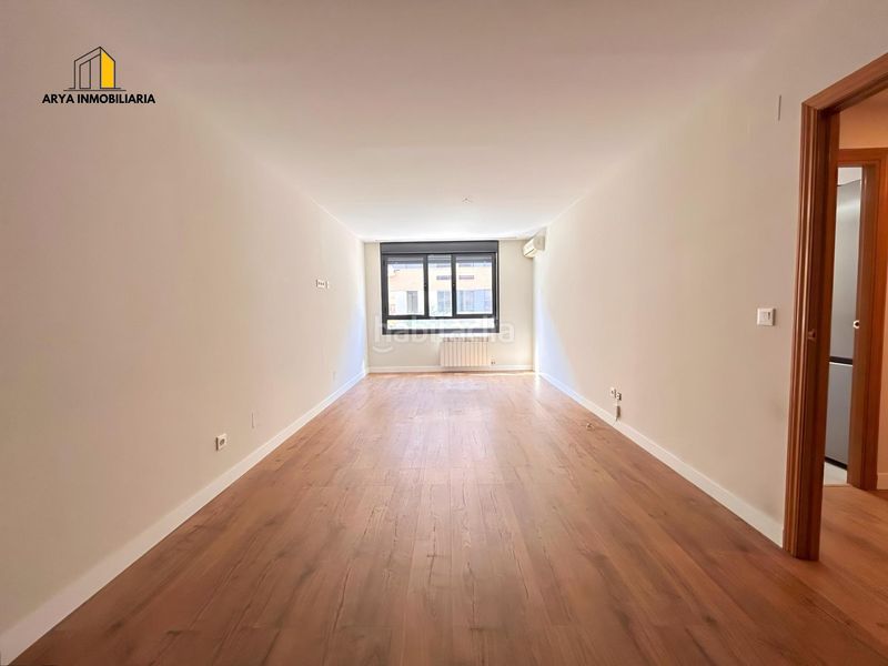 Foto 2dd59a7c-e5df-4cbb-a46f-620bf69b58ff. Flat with heating parking pool in Centro Torrejón de Ardoz
