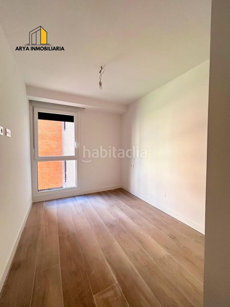 Foto f760b456-5668-4515-957d-4d98c6ee9301. Pis amb calefacció aparcament piscina a Juncal Torrejón de Ardoz