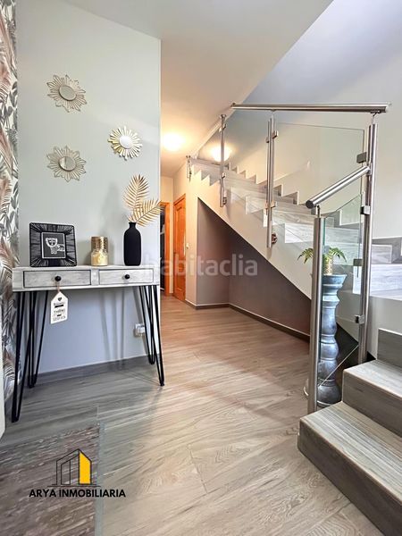 Foto d90c82b1-b329-44ed-8794-a15addab2f94. Casa adossada amb calefacció aparcament a Torres de la Alameda