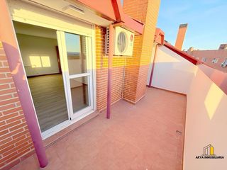 Affitto Attico in Fresnos I y II. Exclusivo ático reformado en torrejon de ardoz  fresnos