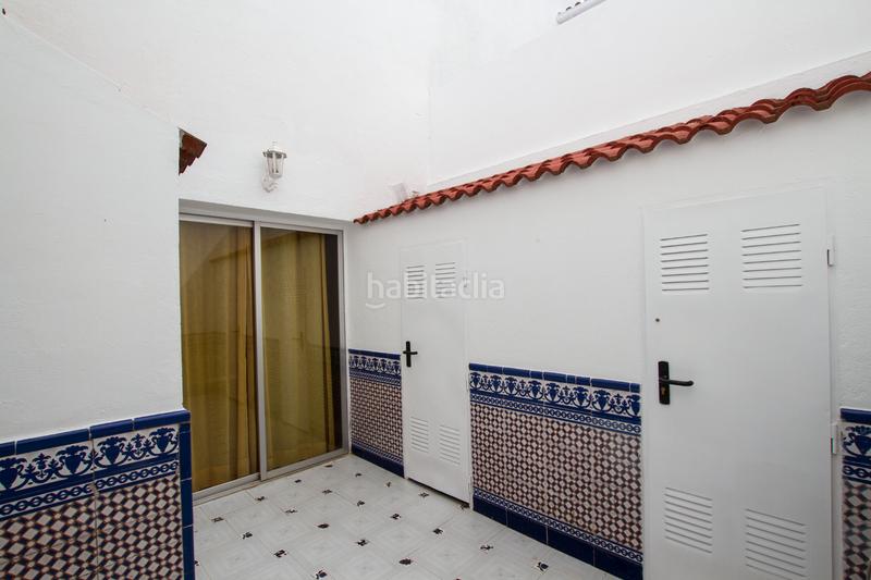 Foto 87c6ac47-b53d-4233-8585-af07218eb870. Casa adosada precioso chalet adosado de esquina en Chiclana de la Frontera