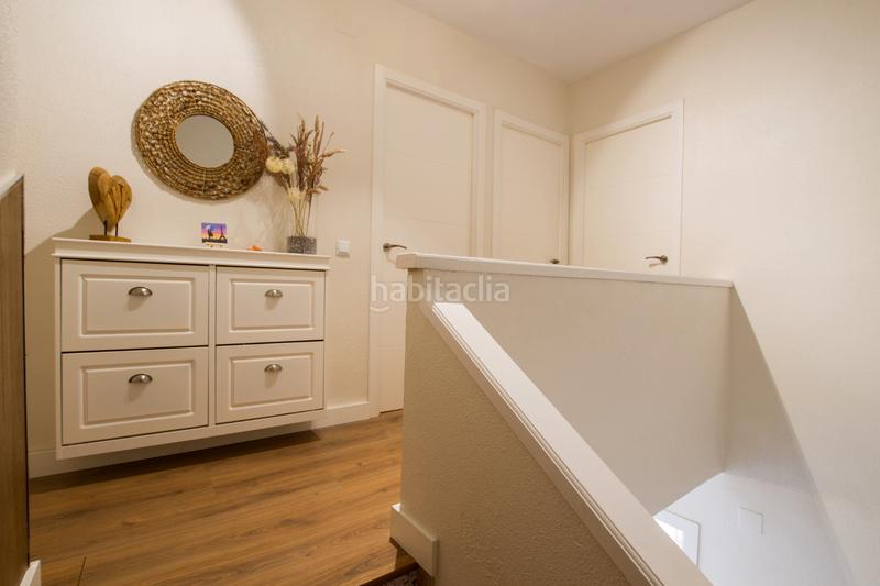 Foto a49a4f10-bdee-4d28-a7e5-0c166ae1bd97. Casa adosada precioso chalet adosado de esquina en Chiclana de la Frontera