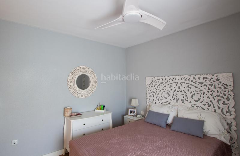 Foto b534989d-f37e-483c-adad-abdf4d5290b6. Casa adosada precioso chalet adosado de esquina en Chiclana de la Frontera