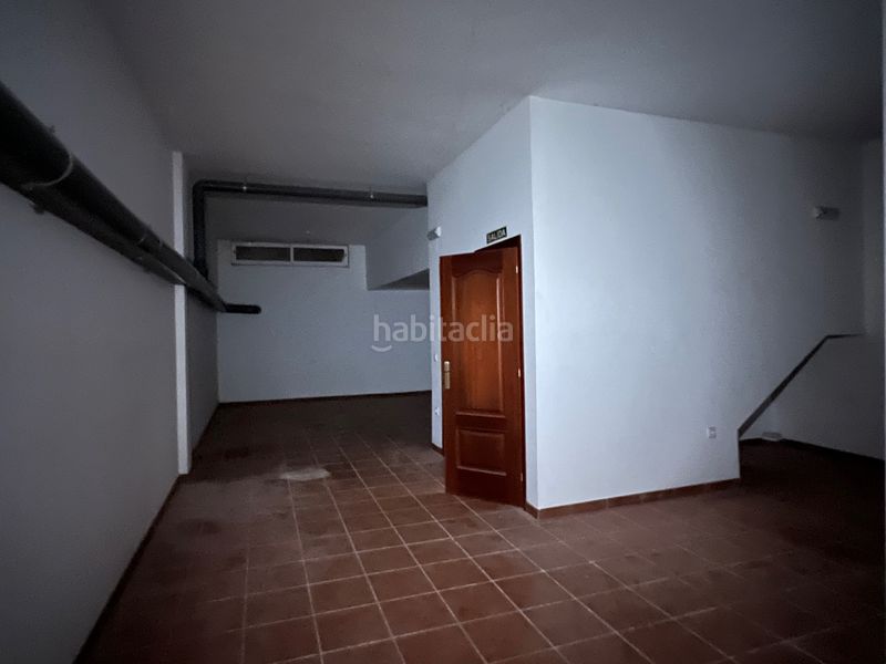 Foto 584af049-b874-4a2f-bd25-5de0b7c5172e. Haus in calle maría luisa domínguez y pérez de vargas 24 in Utrera