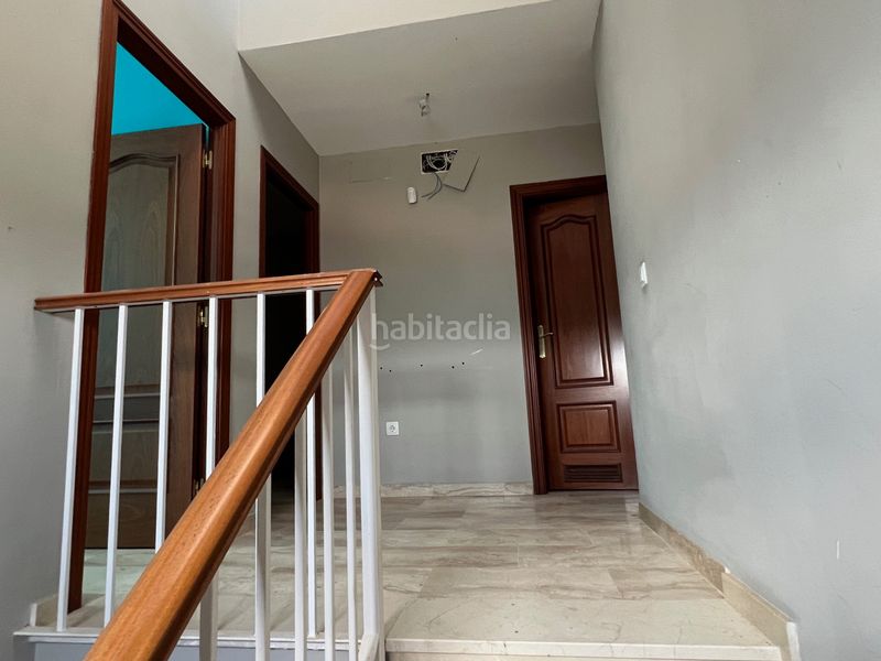 Foto ca195776-3654-47d9-9017-522177342c92. Haus in calle maría luisa domínguez y pérez de vargas 24 in Utrera